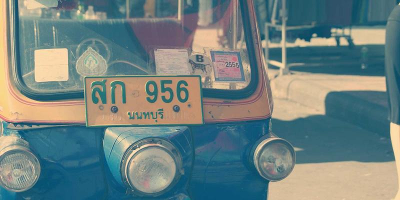 市场进入战略咨询：如何借助企业黄页与本地化商务服务高效开拓新市场