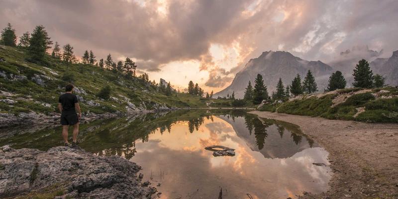 战略采购与供应商管理体系优化：中国企业如何通过商业对接与商务咨询实现降本增效与供应链韧性建设